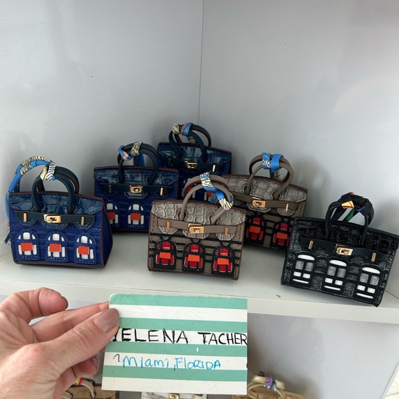 Tan bag, charm your butt holder key fob holder Christmas ornament mini bag - Picture 8 of 8